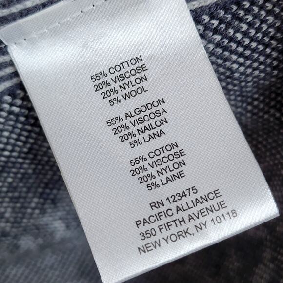 Jones New York Grey Black Leopard Cheetah Print Zip Shawl Sweater - Picture 8 of 9